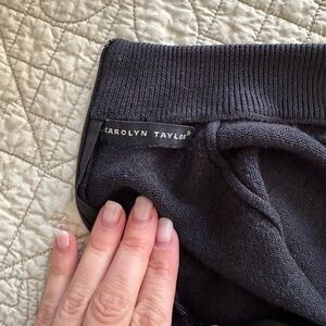 Carolyn Taylor Black Knit Sweater